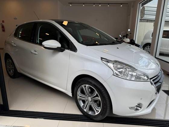 PEUGEOT 208 1.6 GRIFFE 16V FLEX 4P AUTOMÁTICO